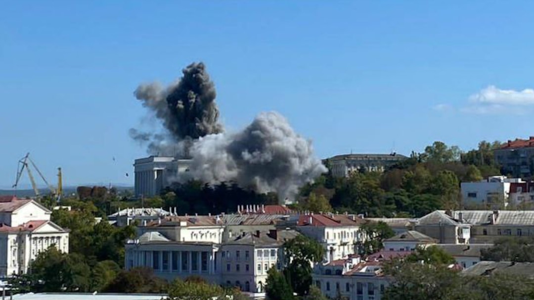 Ukrainian Attack on Sevastopol Thwarted by Russian Air Defenses