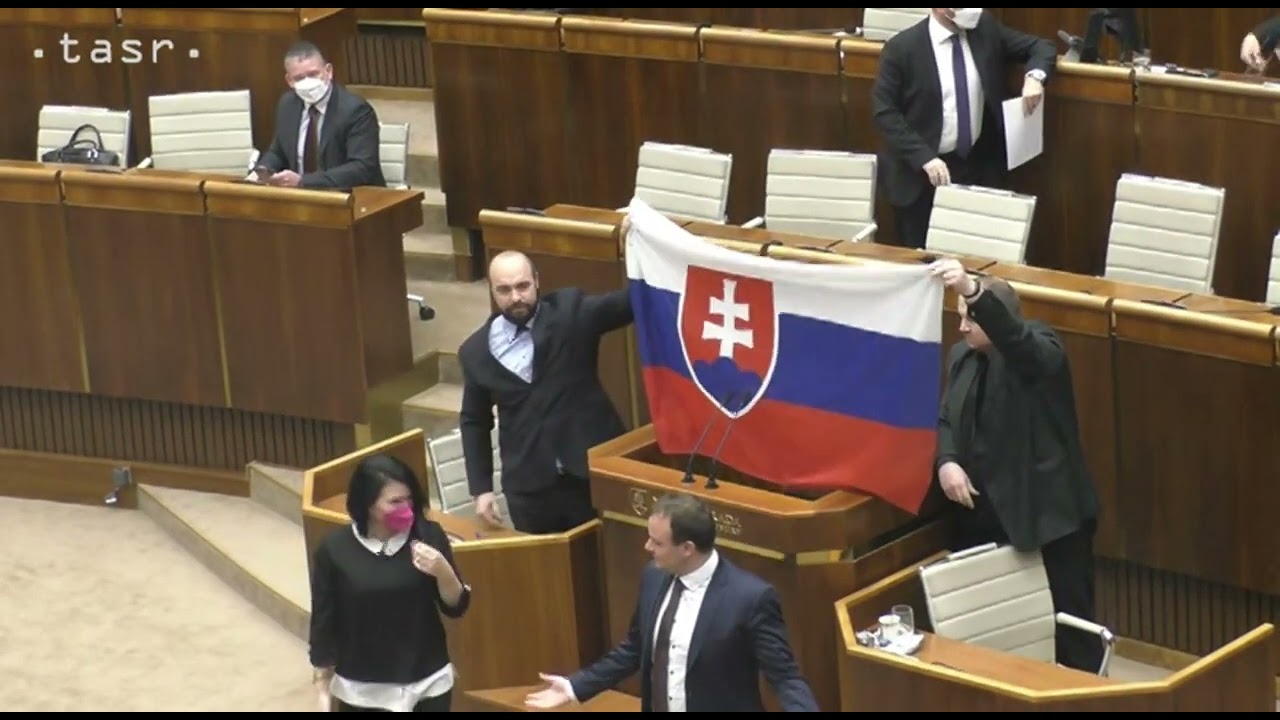 Slovak Prime Minister Urges EU to Seek Russia-Ukraine Peace Talks Mandate