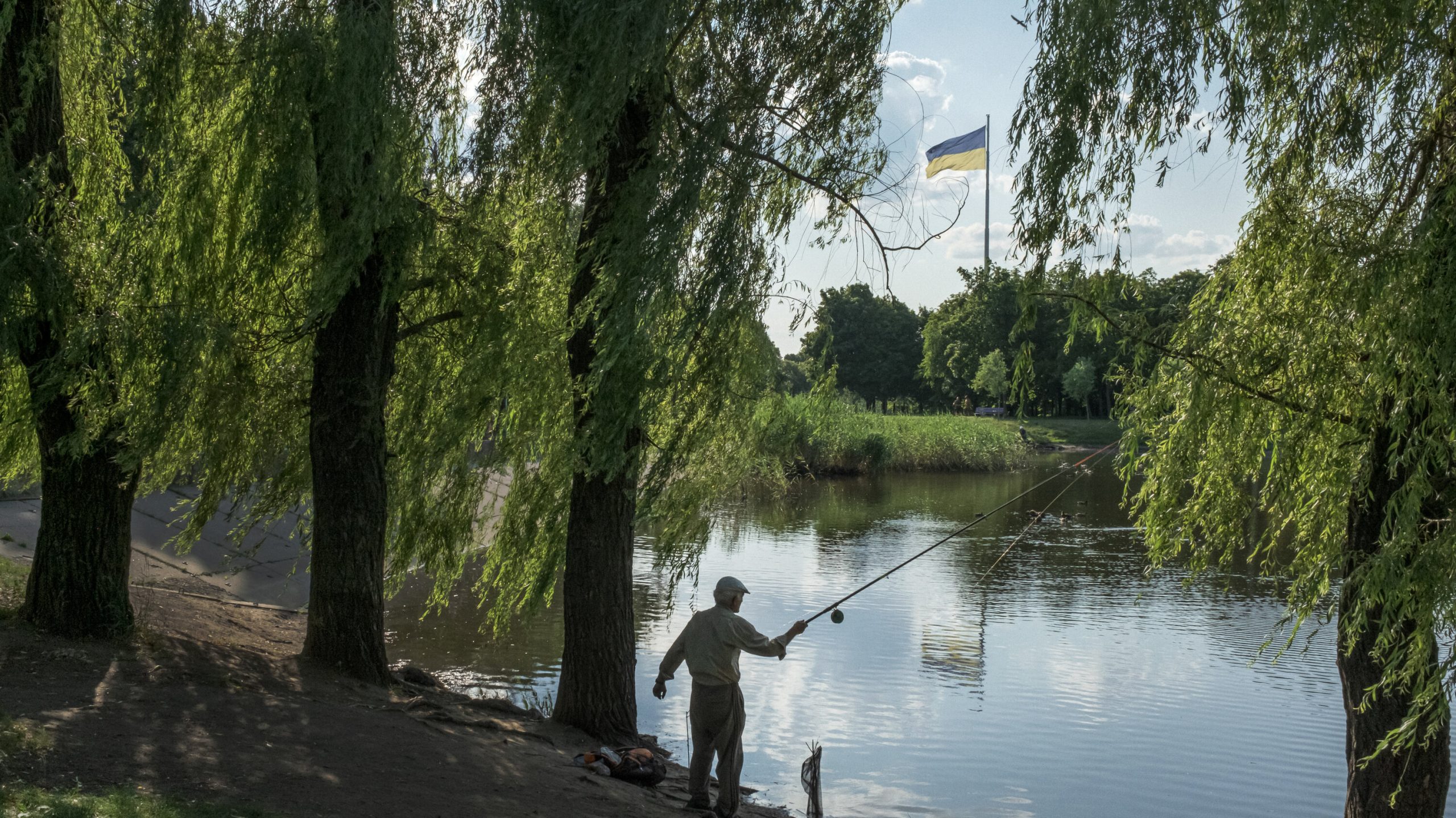Zelenskiy’s Decision to Postpone Talks Undermines Ukraine as Military Losses Surge